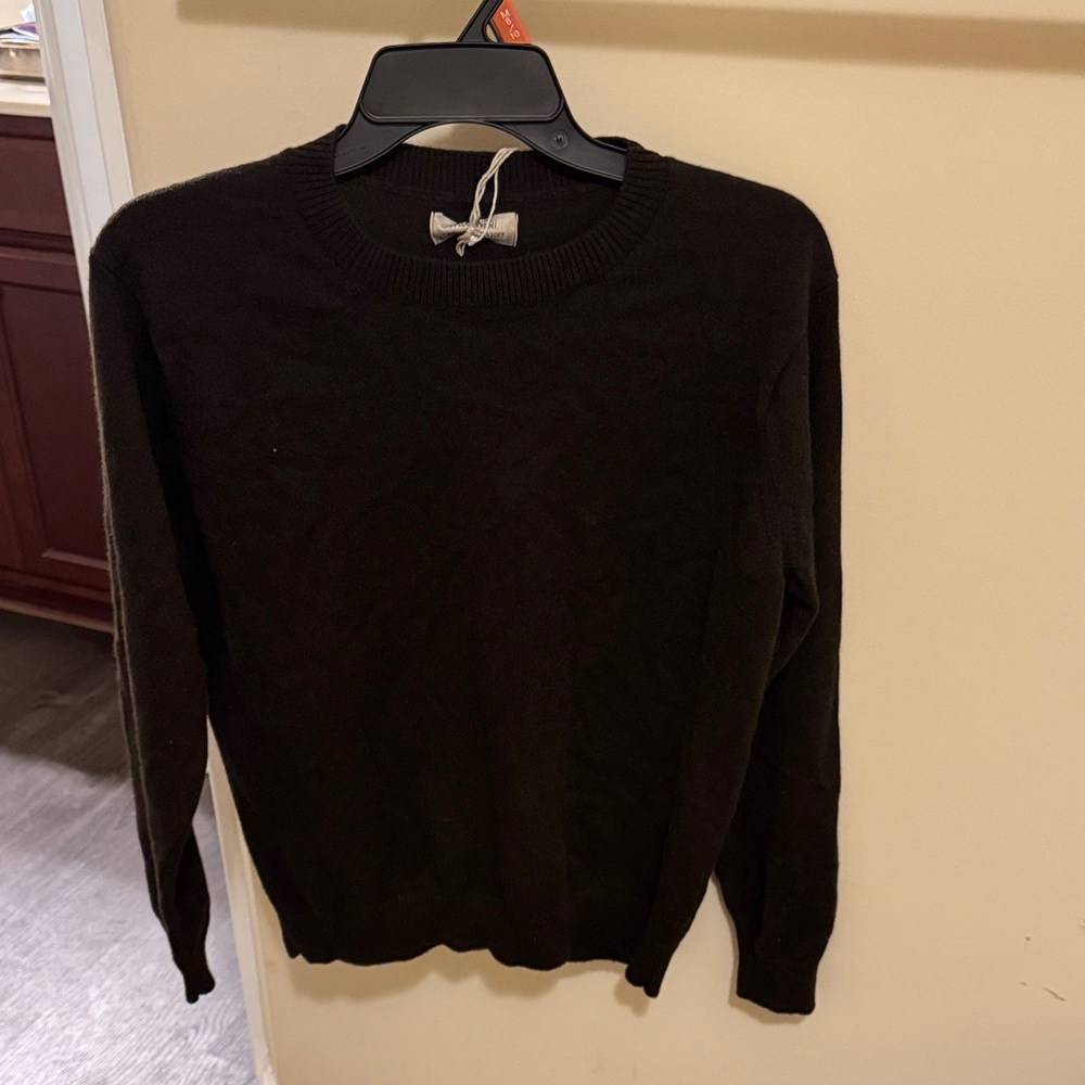 Women’s Dark Brown Sweater